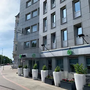 Elaya Hotel