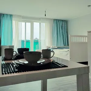  Aparthotel Line