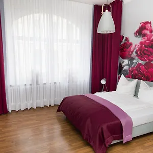 Мини-отель Reverey * Kontaktloser Self Check-in *, Ганновер